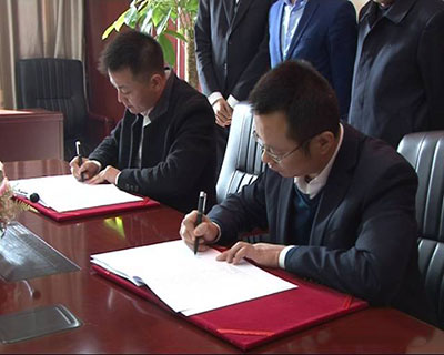 統塑管業(yè)C-PVC高壓電力護套管,統塑管業(yè)HDPE多肋增強纏繞波紋管,湖南統塑管業(yè)有限公司